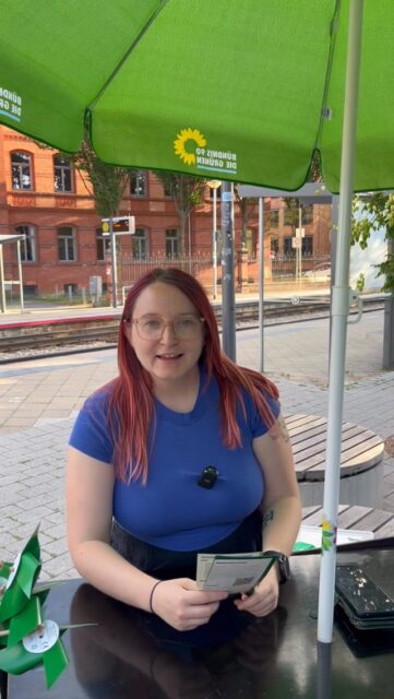 Lass uns reden! - mit Stadträtin Ramona Wuttig🗣️

Am Montag stand unsere Stadträtin Ramona Wuttig in Brühl bei der Haltestelle Gorkistraße🌻
Vielen Dank für die vielen wertvollen Gespräche, eure offenen Worte und die Zeit, die ihr euch genommen habt💚

Was Ramona aus den Gesprächen mitgenommen hat und was ihr besonderes Anliegen ist sehr ihr im Video⬆️

#erfurt #grüneerfurt #lassunsreden #grünwirkt #grüneimstadtrat
